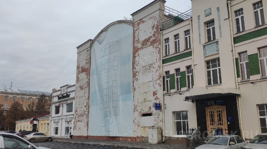 Фасад бывшего здания на Тарской в Омске могут исключить из списка объектов культурного наследия