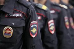 Оперативники уголовного розыска района Замоскворечье задержали мужчину за кражу смартфона у прихожанки храма