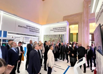 Делегация НОСТРОЙ во главе с его руководством посетила выставку «Россия» на ВДНХ 