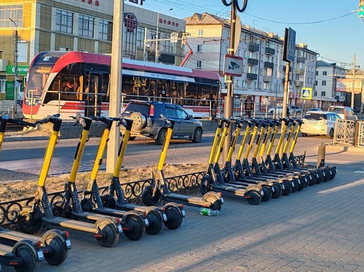 В Улан-Удэ появились новые парковки для электросамокатов