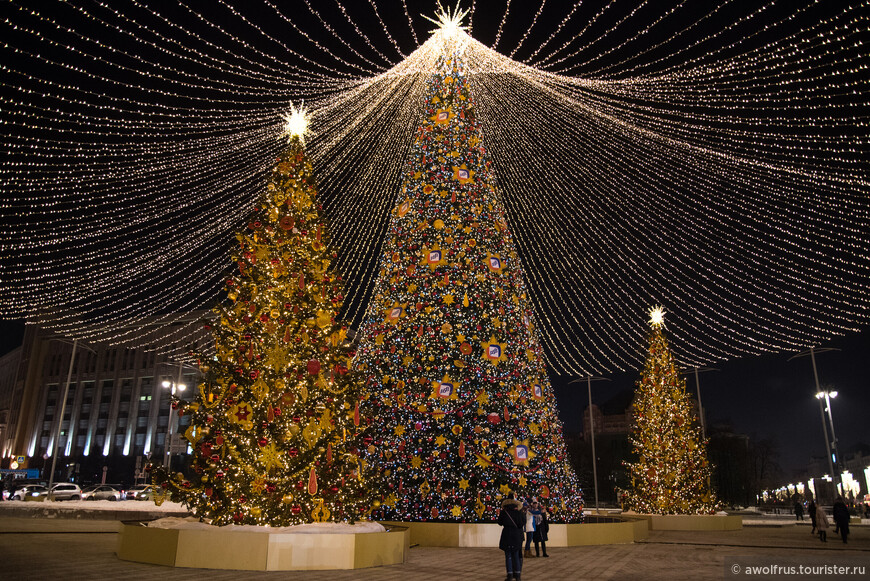 Новогодняя снежная Москва