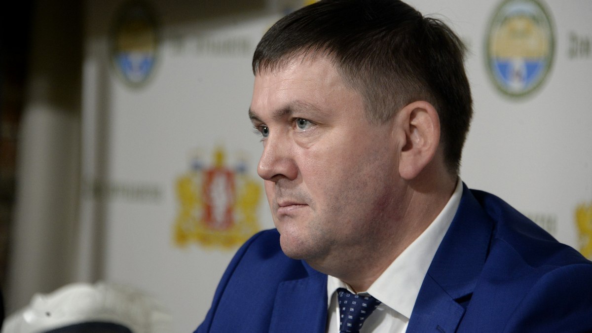 Депутаты ЗакСо единогласно одобрили назначение Шмыкова первым заместителем губернатора