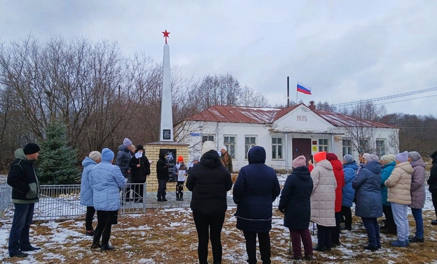 В Гремячке открыли обновлённый мемориальный комплекс