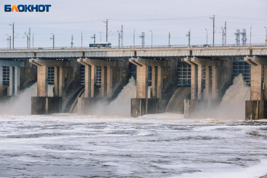 Новый прогноз по сбросам воды дали в Росводресурсах: что ждет волгоградцев