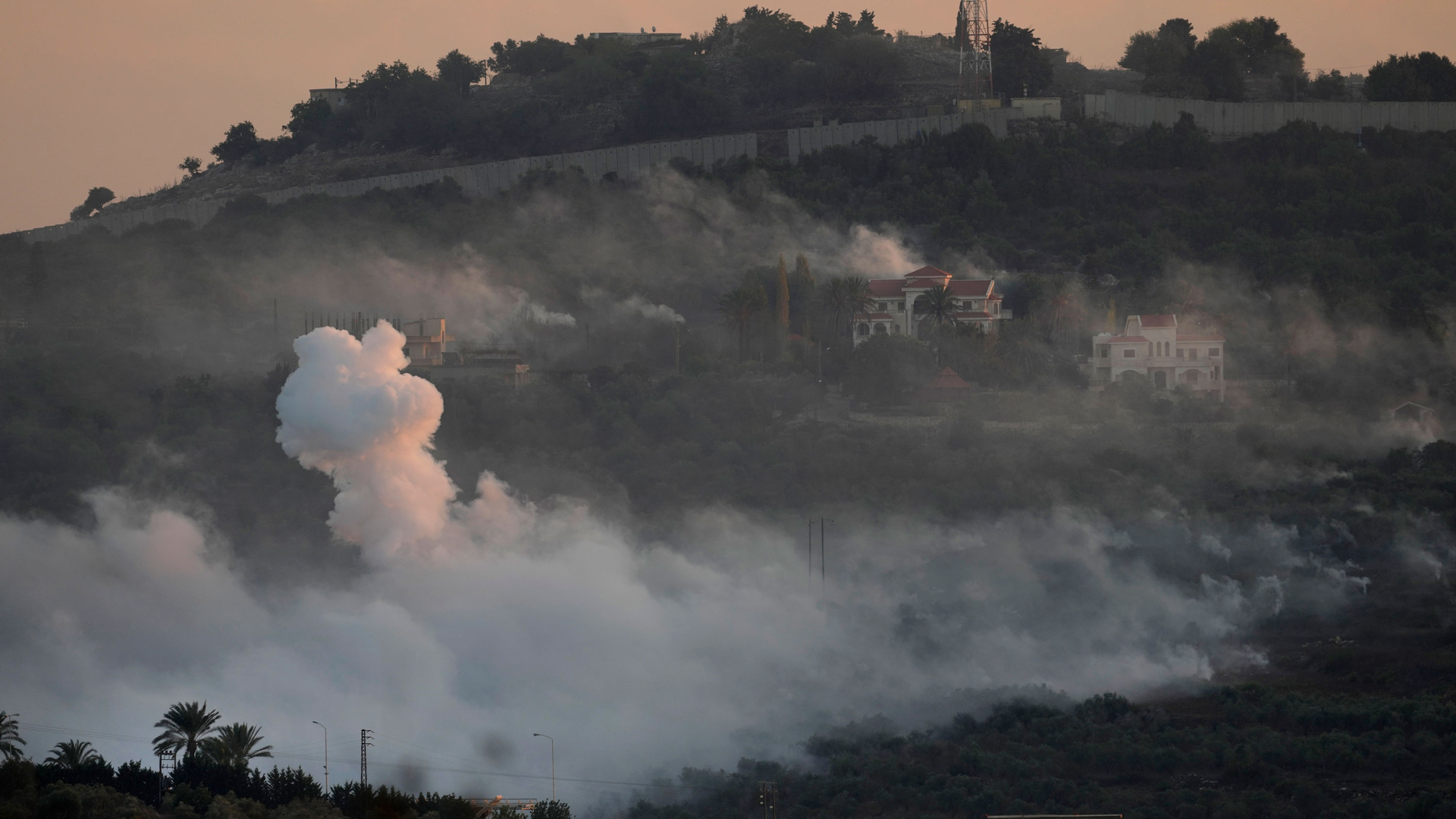 Romanian battlegroup getica. Промышленность Палестины. Airstrikes Lebanon April 2024. Палестина газа картинки 720 1480. Fired from Lebanon, Rockets Impact Israel by Hamas..