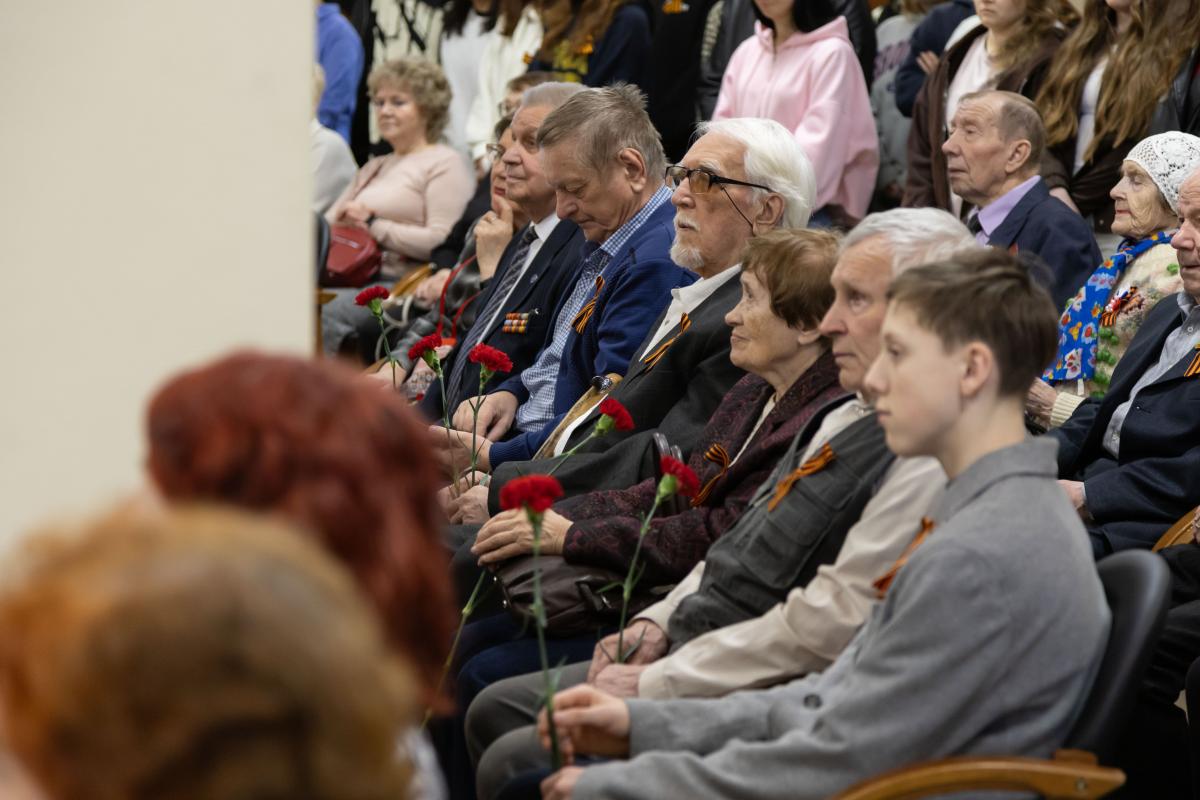 81-я годовщина Победы: в САФУ почтили память павших героев