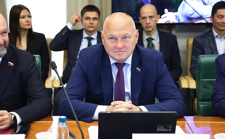 Алексей Кондратенко