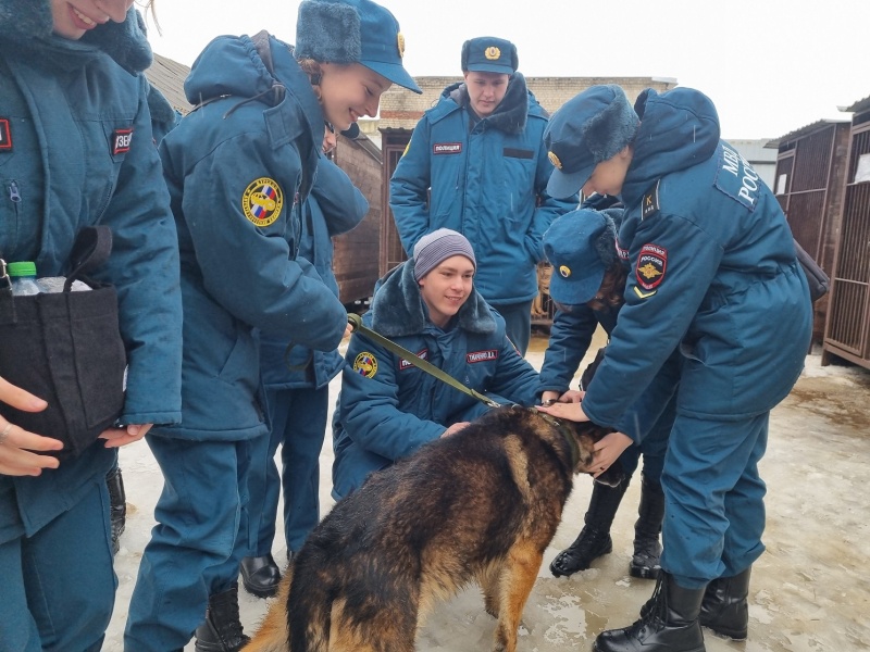 Преступники на страже порядка