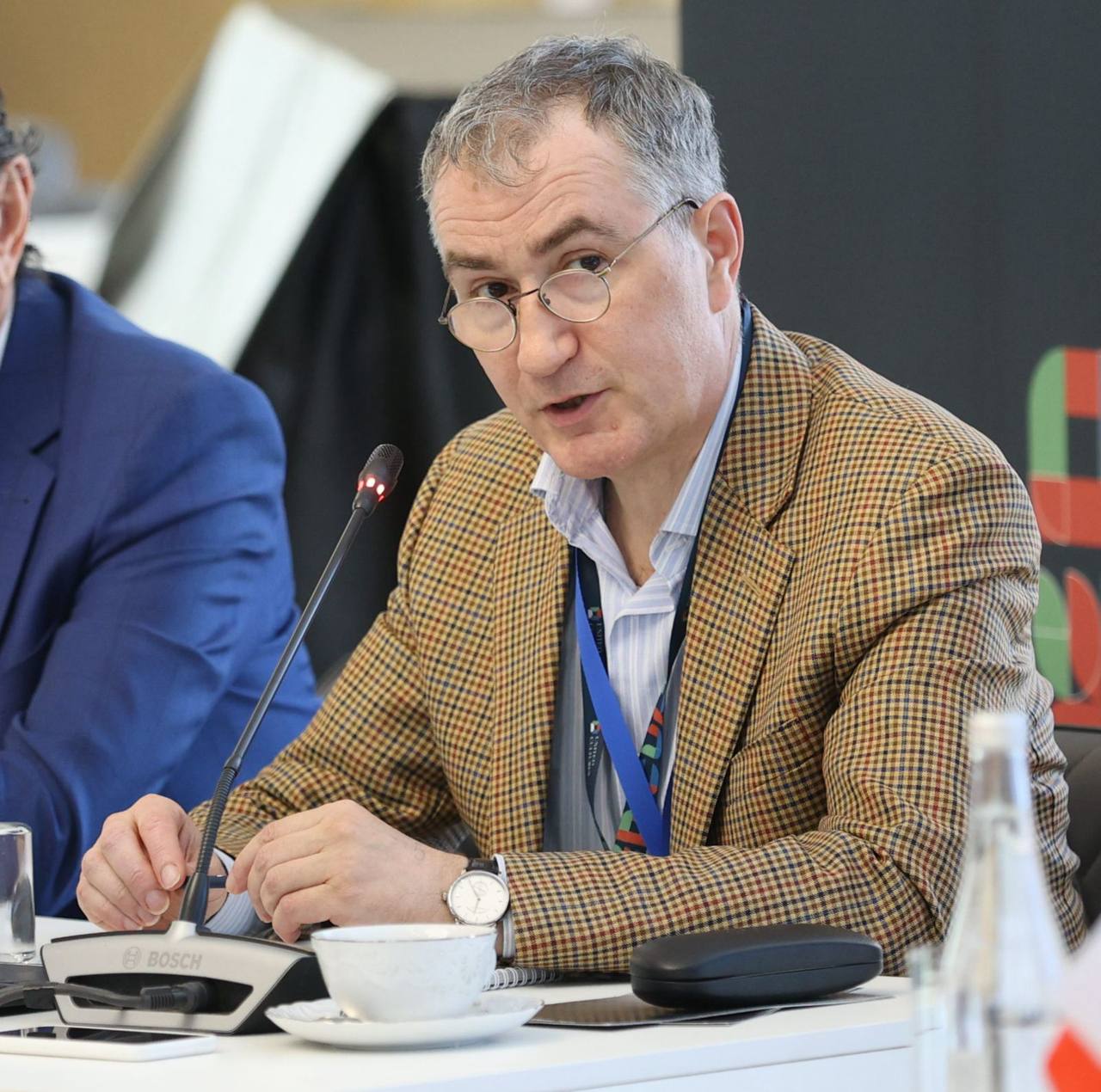 В ТЮЗ имени А.А. Брянцева обсудили влияние театра на семейные традиции4