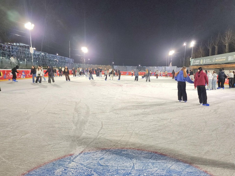 Все на лед!: главный каток округа будет работать и в канун Нового года