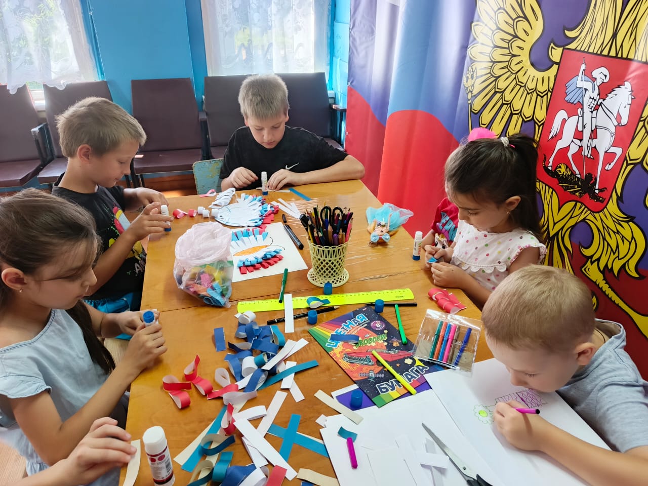 В селах Натальинского муниципального образования прошли мероприятия, посвященные Дню государственного флага Российской Федерации