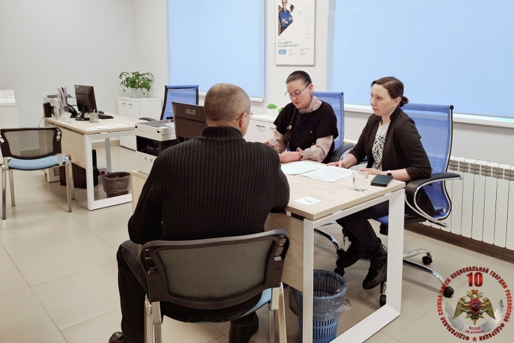 В Новодвинске потенциальным кандидатам рассказали о службе во вневедомственной охране Росгвардии
