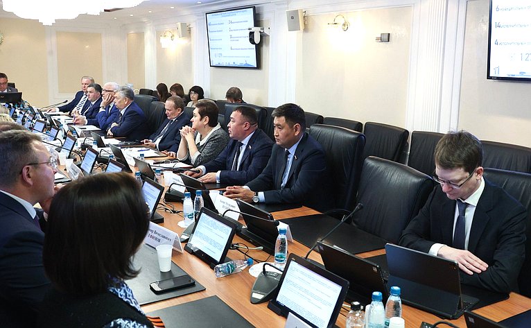 Расширенное заседание Комитета СФ по Регламенту и организации парламентской деятельности (в рамках Дней Волгоградской области в Совете Федерации)