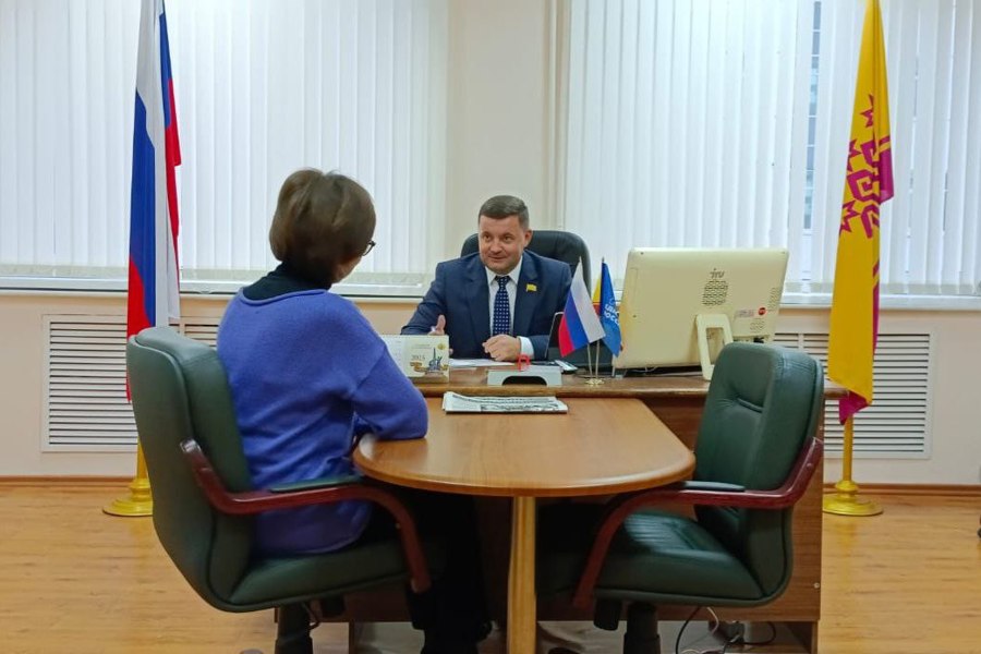 Депутат Андрей Марушин провел прием граждан по личным вопросам