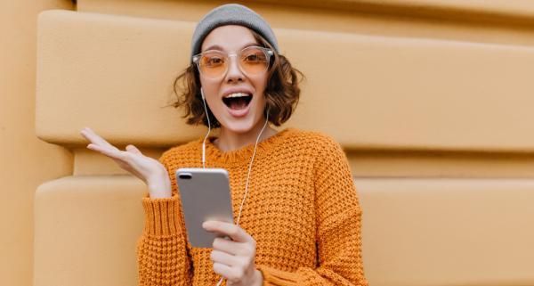 фото: freepik.com/author/lookstudio