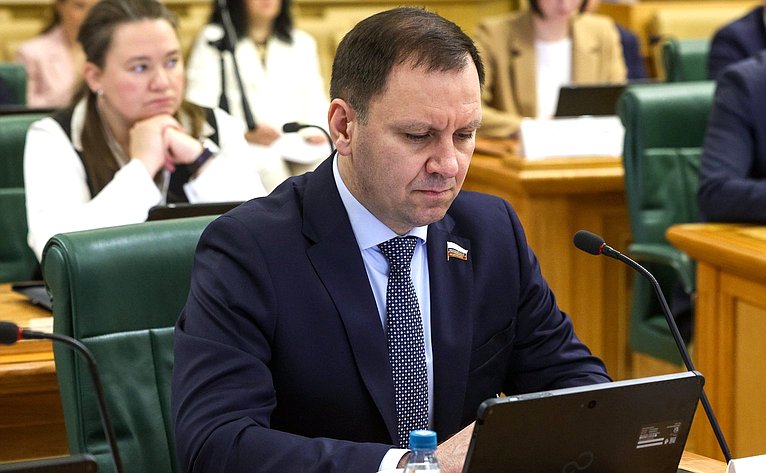 Михаил Илезов