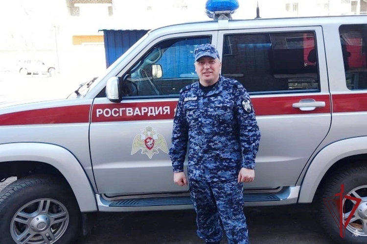 С музыкой по жизни: героем рубрики «Знай наших!» стал сотрудник вневедомственной охраны из Бичуры Андрей Белых