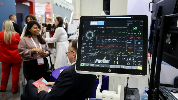 Деньгами наказывать нужно: В России предложили штрафовать пациентов за болезни