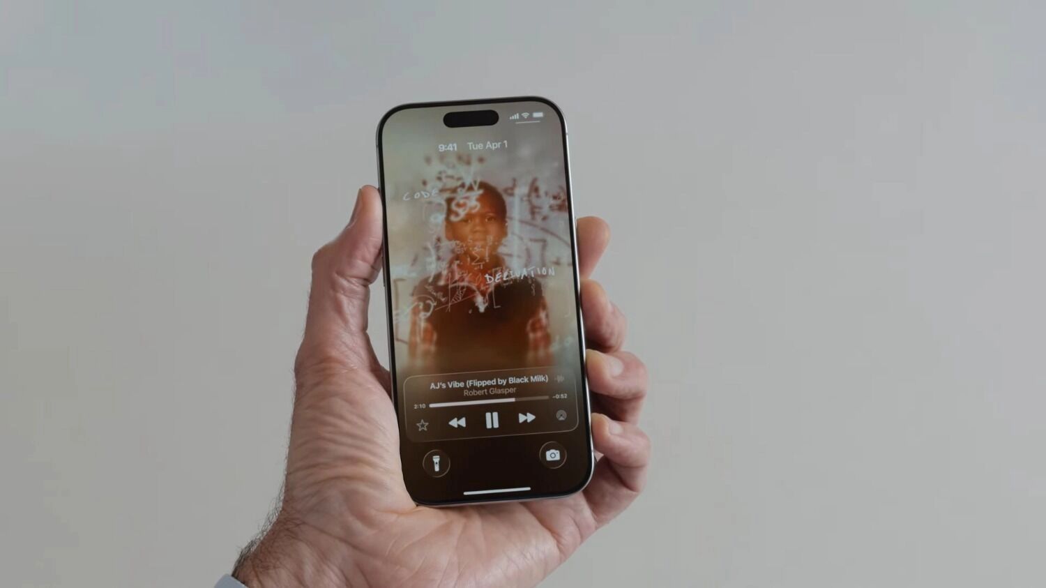 Apple Music будет оснащена автоматическим переводом текстов песен, а также автокараоке