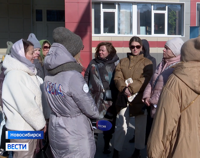 Гимназия 10 директор. Гимназия 1 Новосибирск директор. Гимназия 10 Новосибирск. Директор 10 гимназии Новосибирск. Директор гимназии 10.