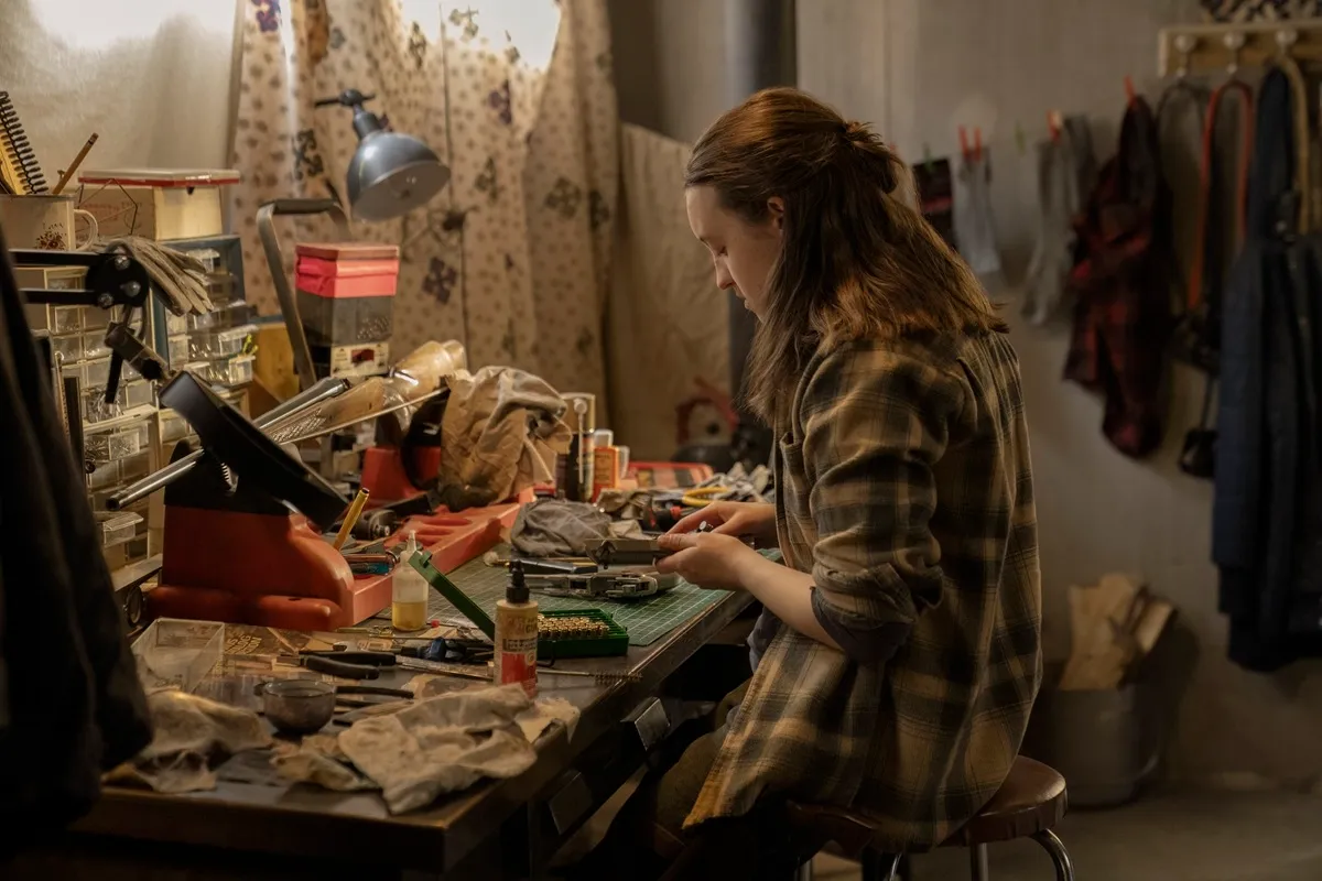 Второй сезон The Last of Us стартовал на HBO — вместе с сюжетом второй игры (bella ramsey.jpg)