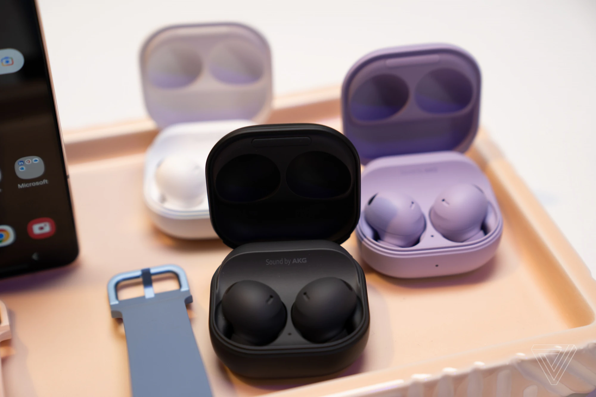 Чехол для наушников галакси бадс. Наушники Samsung Galaxy Buds 2 Pro. Samsung Galaxy Buds 2022. Samsung Galaxy Buds 3 Pro. Наушники беспроводные Galaxy Buds 2.