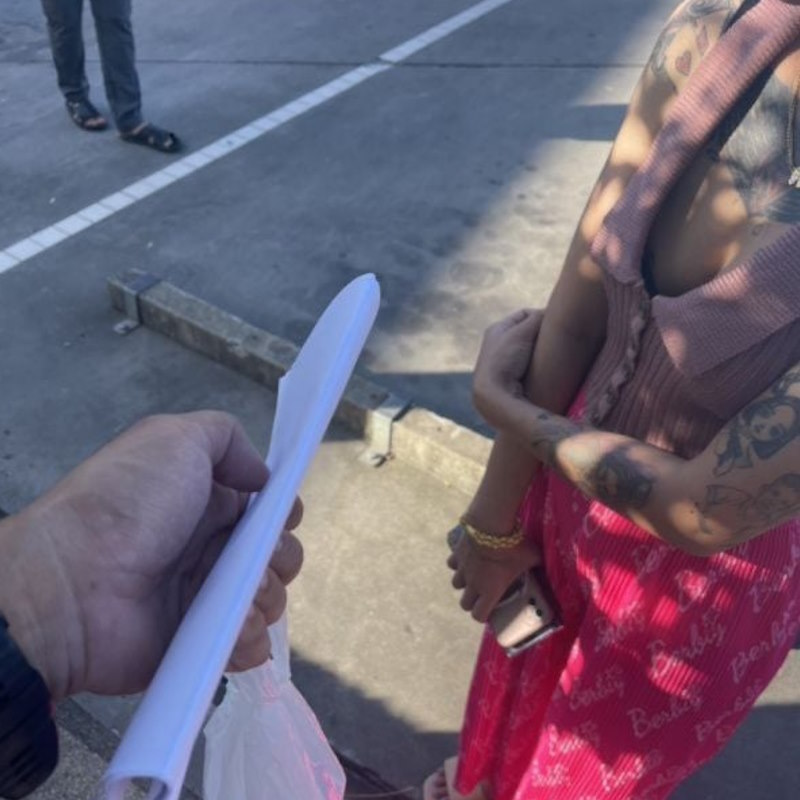 Полиция по восьмому региону арестовала нескольких скупщиков сим-карт на Пхукете и в Краби. Фото: Region 8 Police