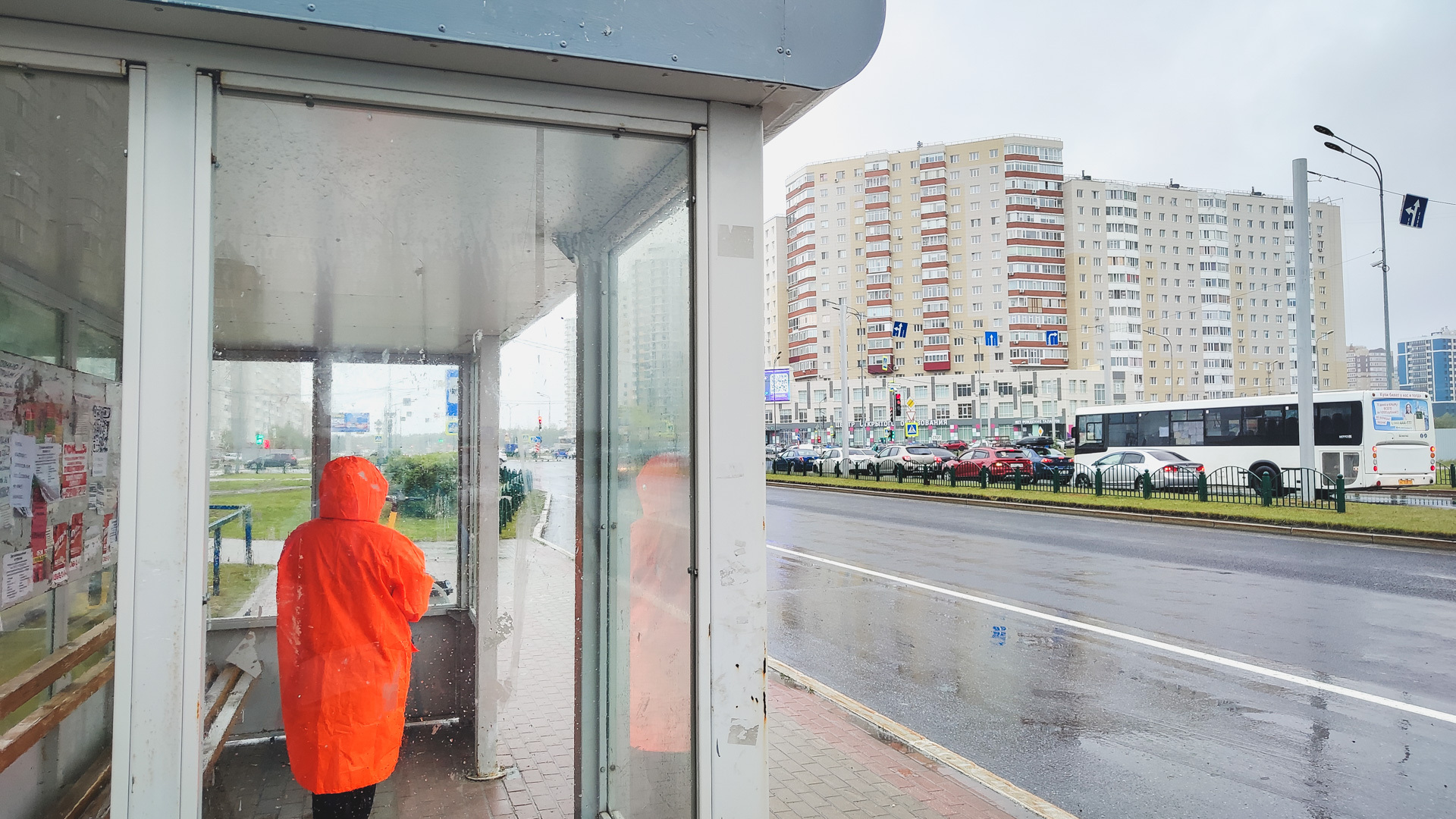 Когда в омске прекратятся дожди. Новые автобусы. Новые автобусы в Сургуте. Маршрутный автобус. Новые автобусы в Сургуте 2024.