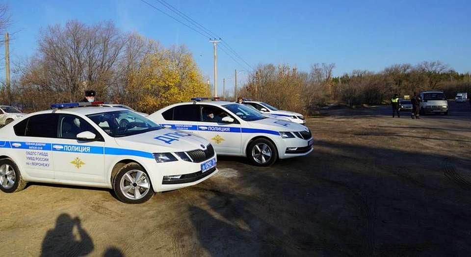 Часть трассы Воронеж – Луганск в целях безопасности по-прежнему перекрыта