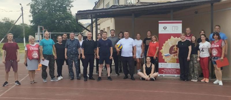 Сотрудники полиции Горячего Ключа сдают нормативы ГТО