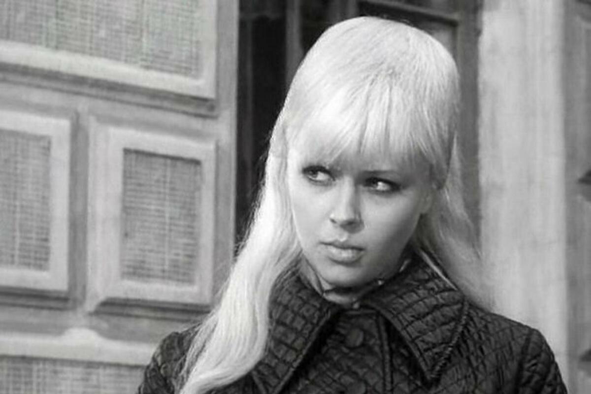 «Звал замуж как попало». Как красавица-иранка Ирина Азер дала отставку самому Михалкову