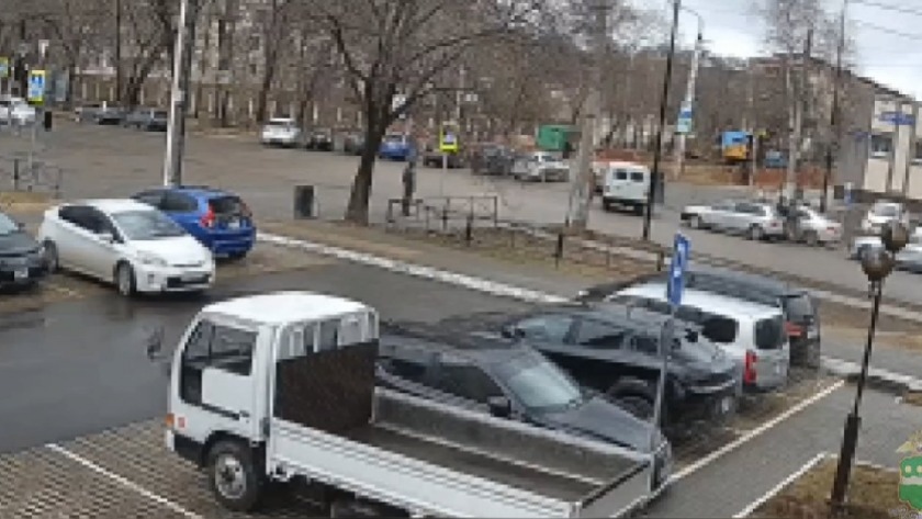 Дорожный конфликт в Благовещенске закончился стрельбой и арестом - gtrkamur.ru
