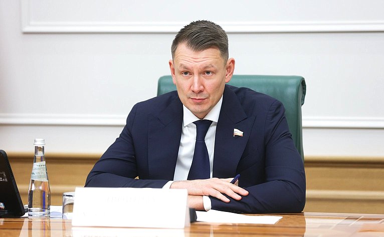 Александр Двойных