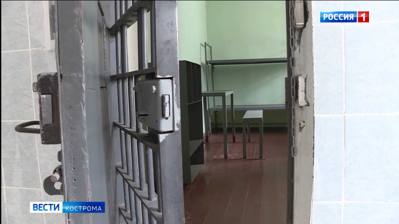 За незаконное лишение ребенка свободы жителя костромской глубинки заключили под стражу