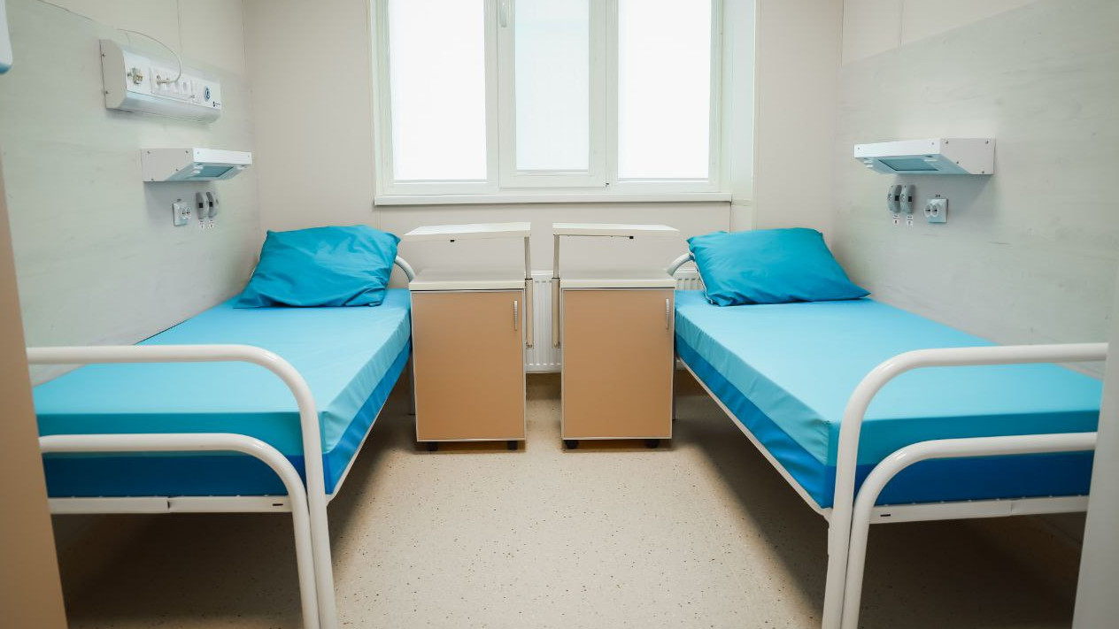 Послеродовое отделение перинатального центра отремонтировали в ККБ №2