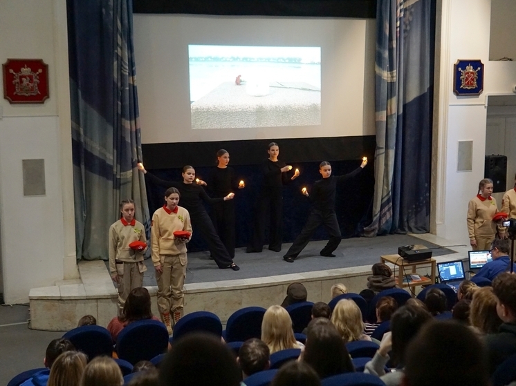 В Пушкинском заповеднике показали «872 дня единым фронтом, единым народом»