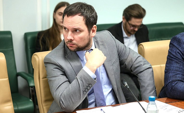 Совещание Комитета СФ по аграрно-продовольственной политике и природопользованию «Мониторинг реализации законодательства Российской Федерации в части поддержки сбыта фермерской продукции»