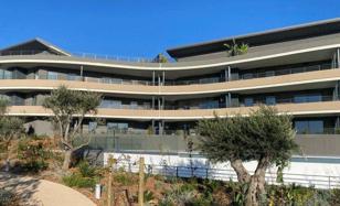 Новая четырёхкомнатная квартира с гаражом в Фаброне, Ницца, Лазурный Берег, Франция за 1 050 000 €