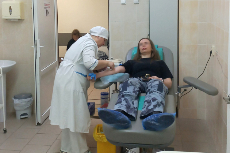 Сотрудники петербургского ОМОН «Бастион» сдали кровь для пациентов онкологического центра