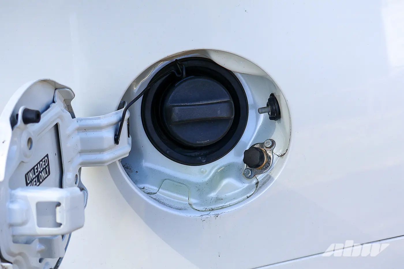 Вайб и экономия: секонд-тест Toyota Prius XW30 с пропановым ГБО