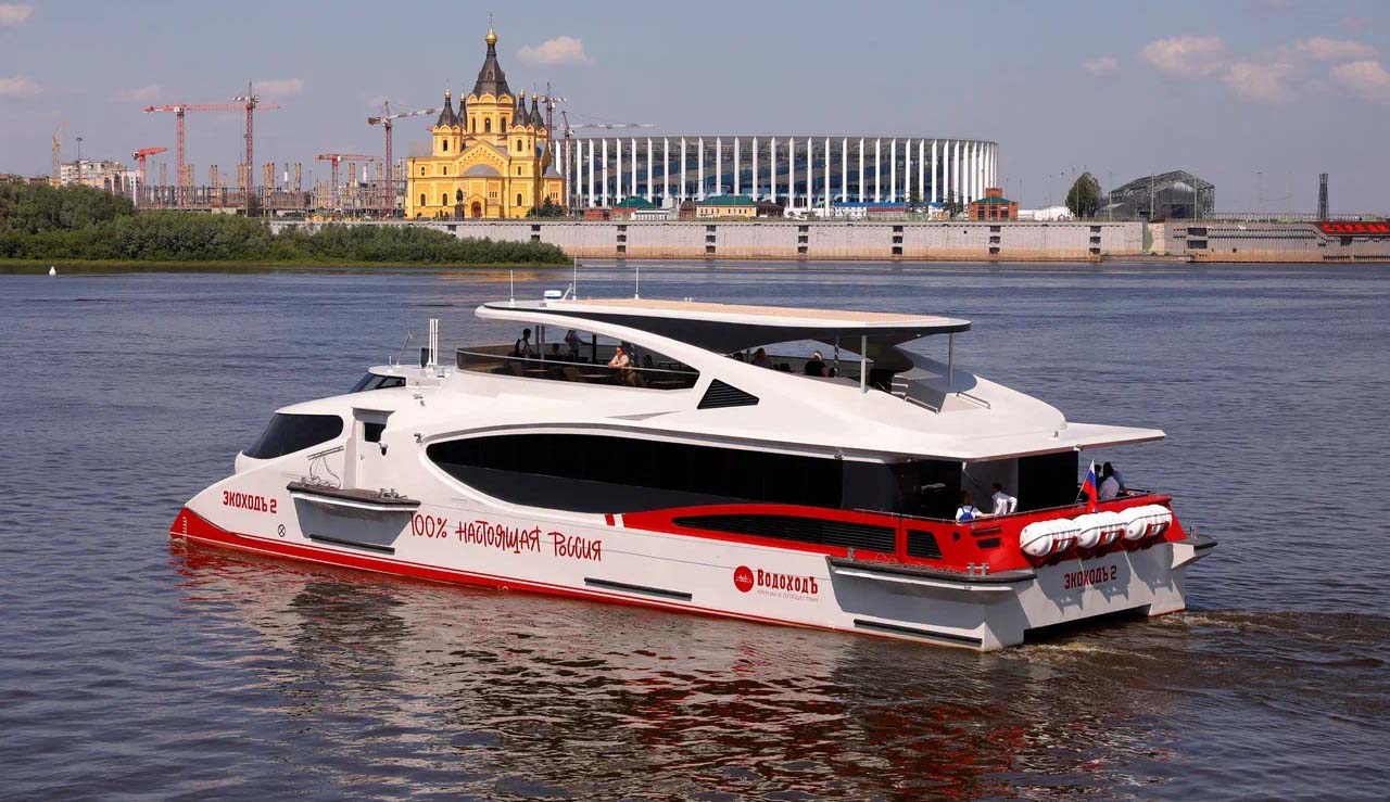 Новый пассажирский катамаран на электродвижении «ЭкоходЪ 2» //Фото «Водоходъ»