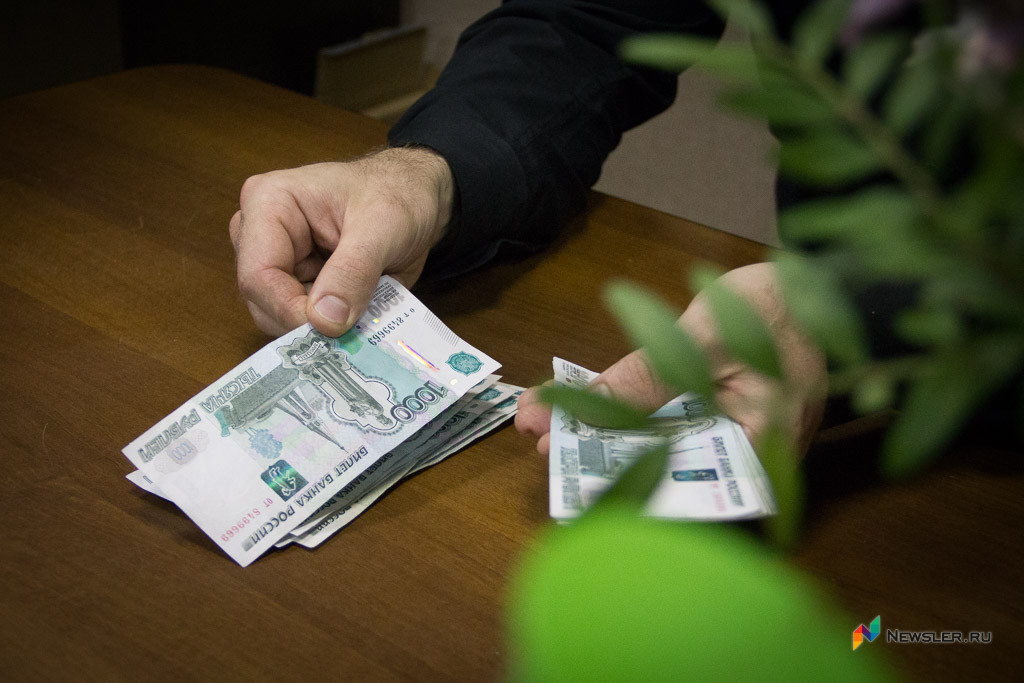 В Кирове руководителя трех фирм наказали за долги по зарплате перед 70 сотрудниками