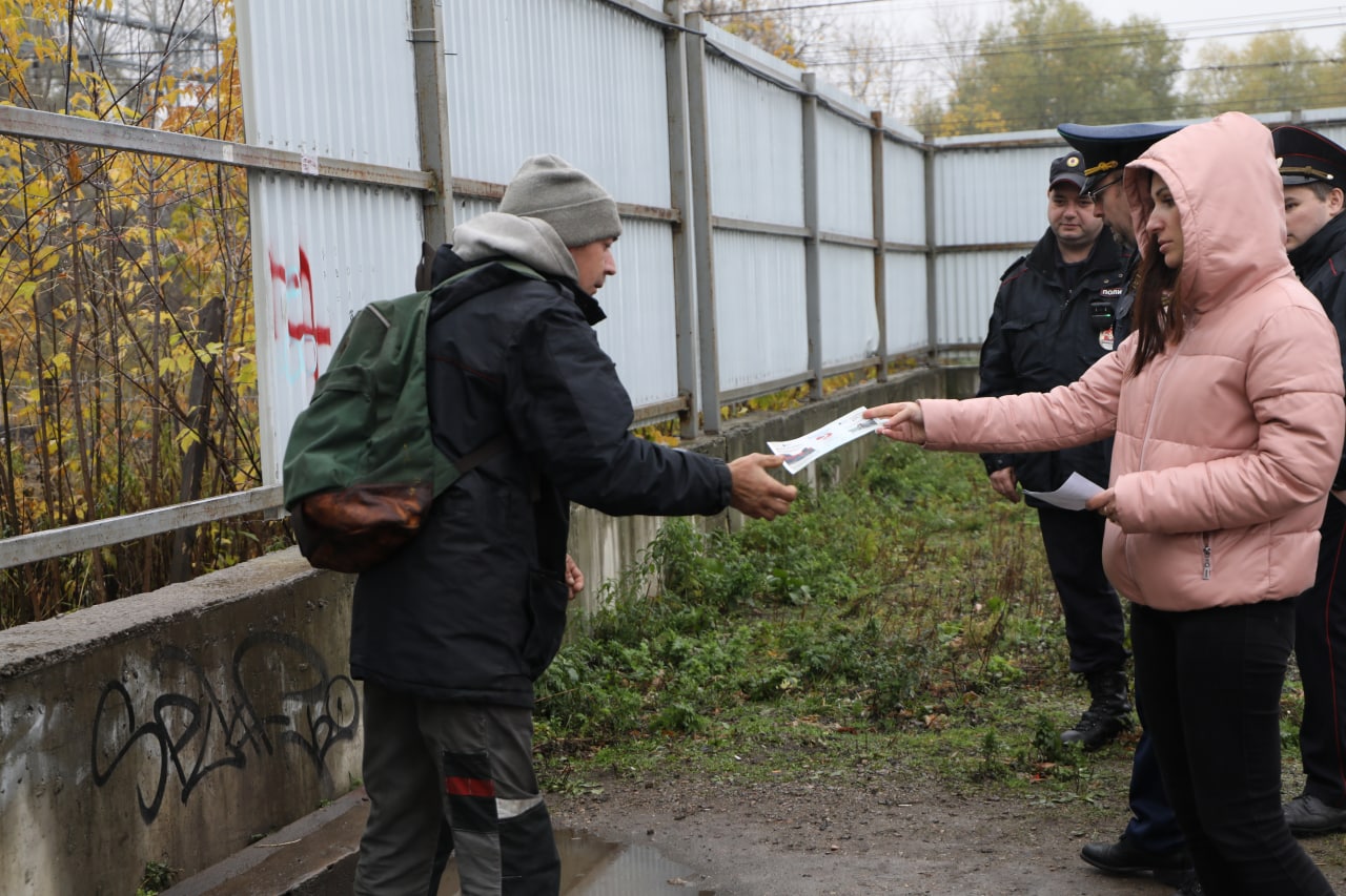 В москве прошли рейды. Павловский Посад военкомат сотрудники администрации. Рейды. Октябрь Павловский.