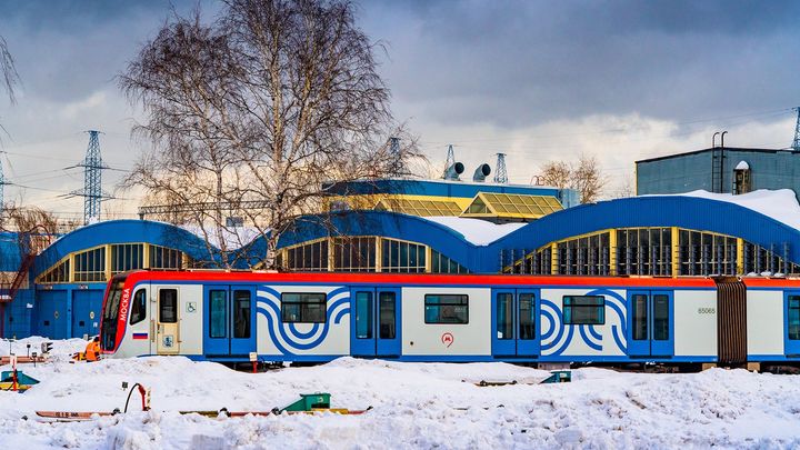 Мэр Москвы рассказал о строительстве станции "Университет дружбы народов"