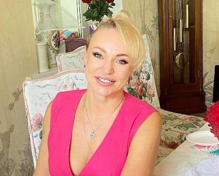 Алла довлатова до и после пластики Сняли десяток лет": Алла Довлатова показала себя "до" и "после" пластики лица На