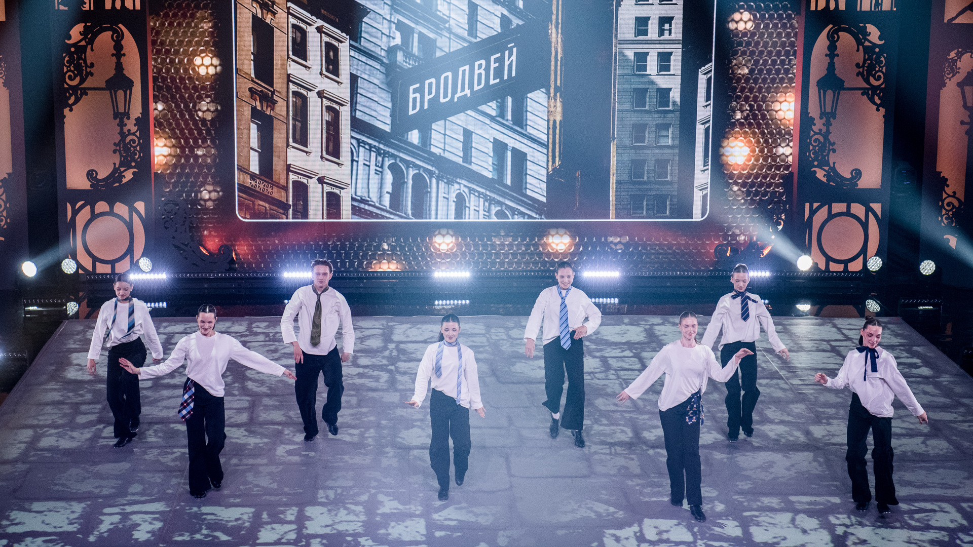 Эстрадные и спортивные танцы – в проекте 