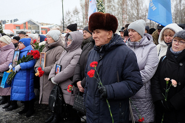 В Кирове открыли «Колокол памяти»