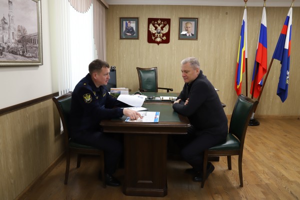 Руководство ГУФСИН и ГУФССП России по Ростовской области обсудили вопросы сотрудничества в производственной сфере