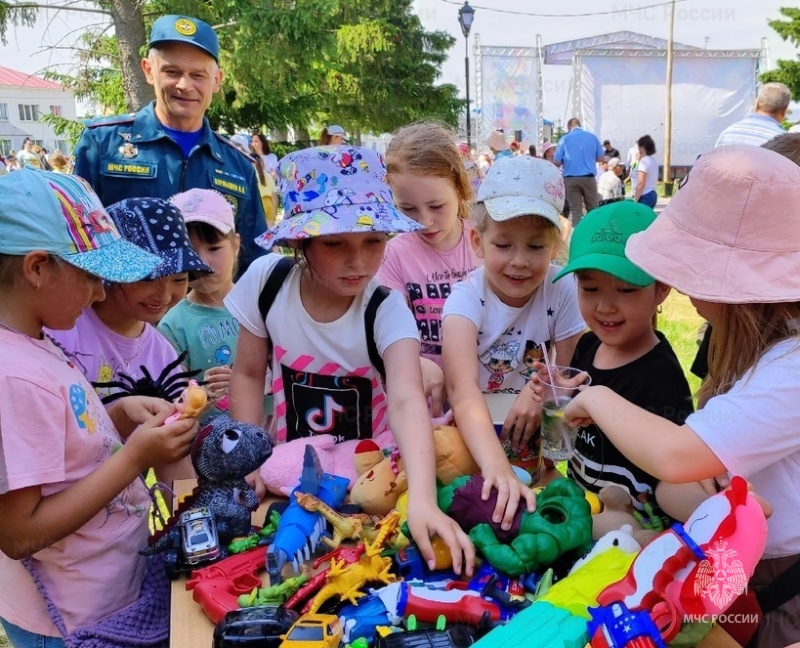 В Тюменской области проходят тематические мероприятия, посвященные Международному Дню защиты детей