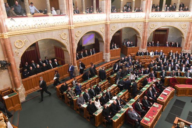 Заседание парламента Венгрии в Будапеште